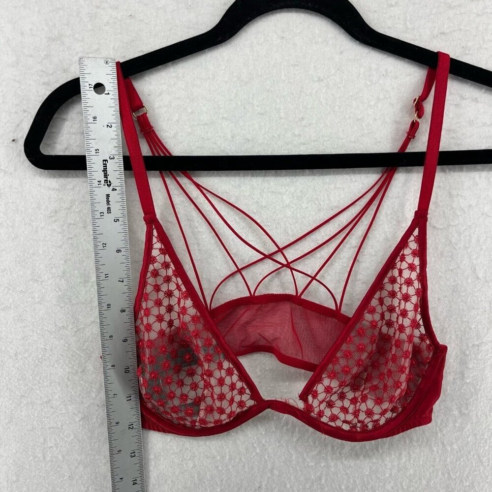 Victoria’s Secret Bra Womens 34B Red Luxe Starburst Unlined Plunge Strappy Back - Picture 3 of 7